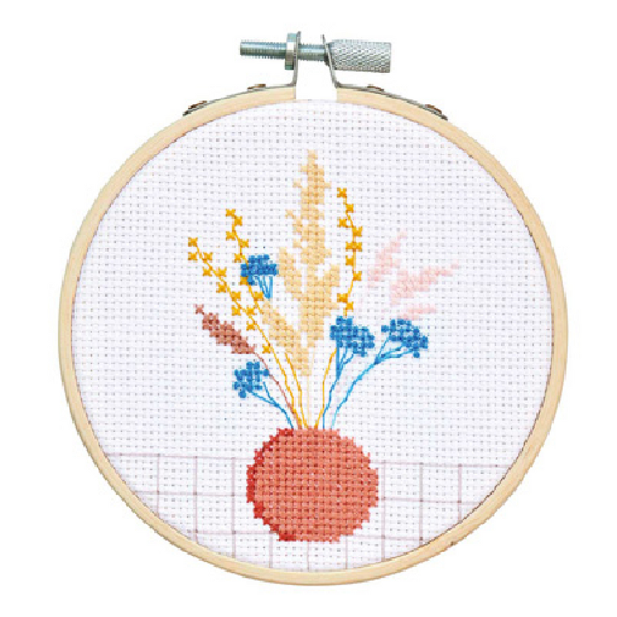 How to embroider flowers - 16 simple stitches